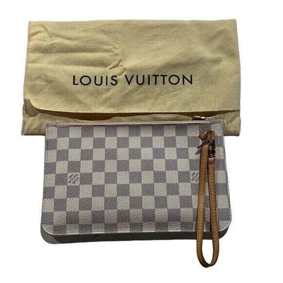 Louis Vuitton Pochette Damier Azur MM Wrist Strap Wristlet - Picture 1 of 12